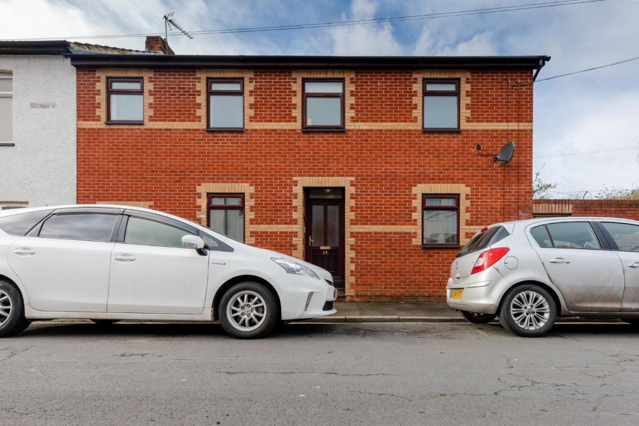Stayright- 2 Bedroom House, Centrally Located & Close Walk To City Centre Cardiff Bagian luar foto